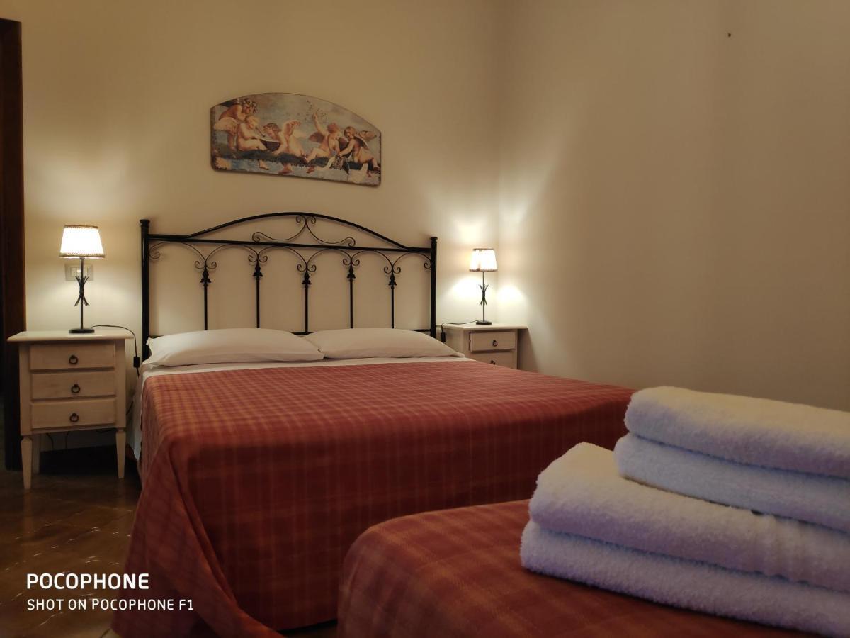 Le Corti Del Casale Bed and Breakfast Alberobello Exteriör bild